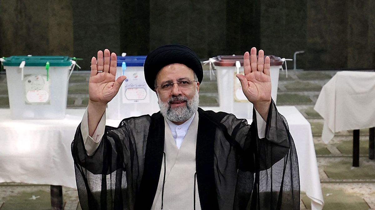 Írán má nového prezidenta. Je první, na kterého se hned vztahují sankce